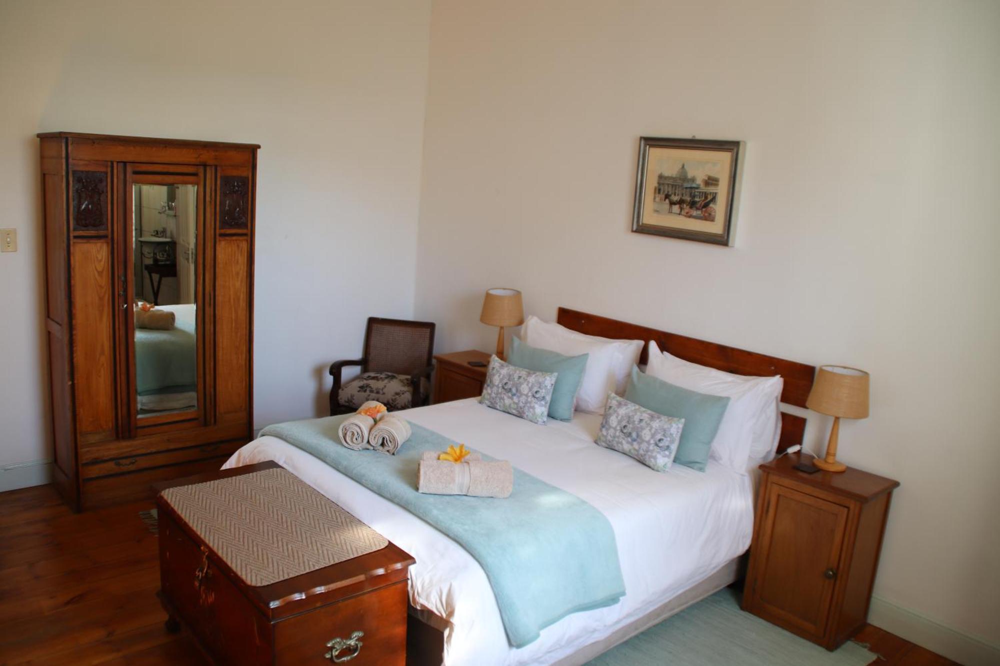 Petal'S Place Robertson Room photo